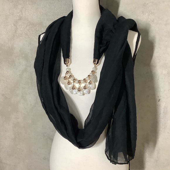 🌸 SCARF WRAP SHELL BEAD PEARL HEAD BOHO SHAWL MULTIPURPOSE BLACK BEADS INDIA - Picture 5 of 10